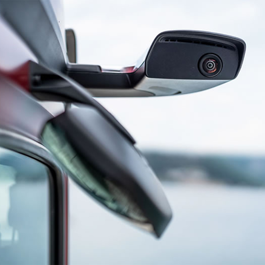 Did You Know How Many Mirrors Are There in Trucks? Did You Know How Many Mirrors Are There in Trucks?